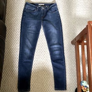 Levi 535 jeans